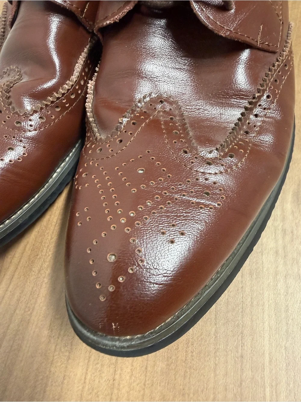 Men's Brown Leather Wingtip Dress Shoes Size 11 (EU 44) Oxfords
